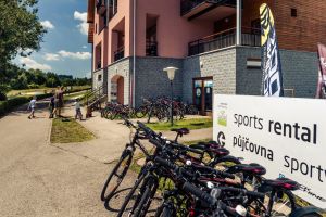 pujcovna sportovnich potreb marina lipno 5