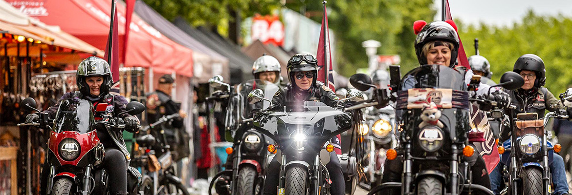 Jízda motorkářů Indian Riders